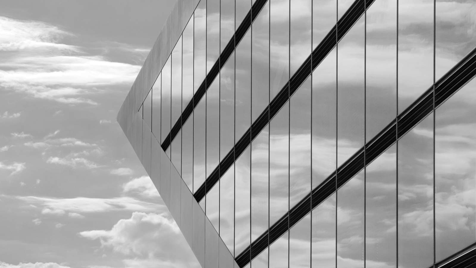 Modernes Gebäude Hamburg - bildlich digitale Kanzlei